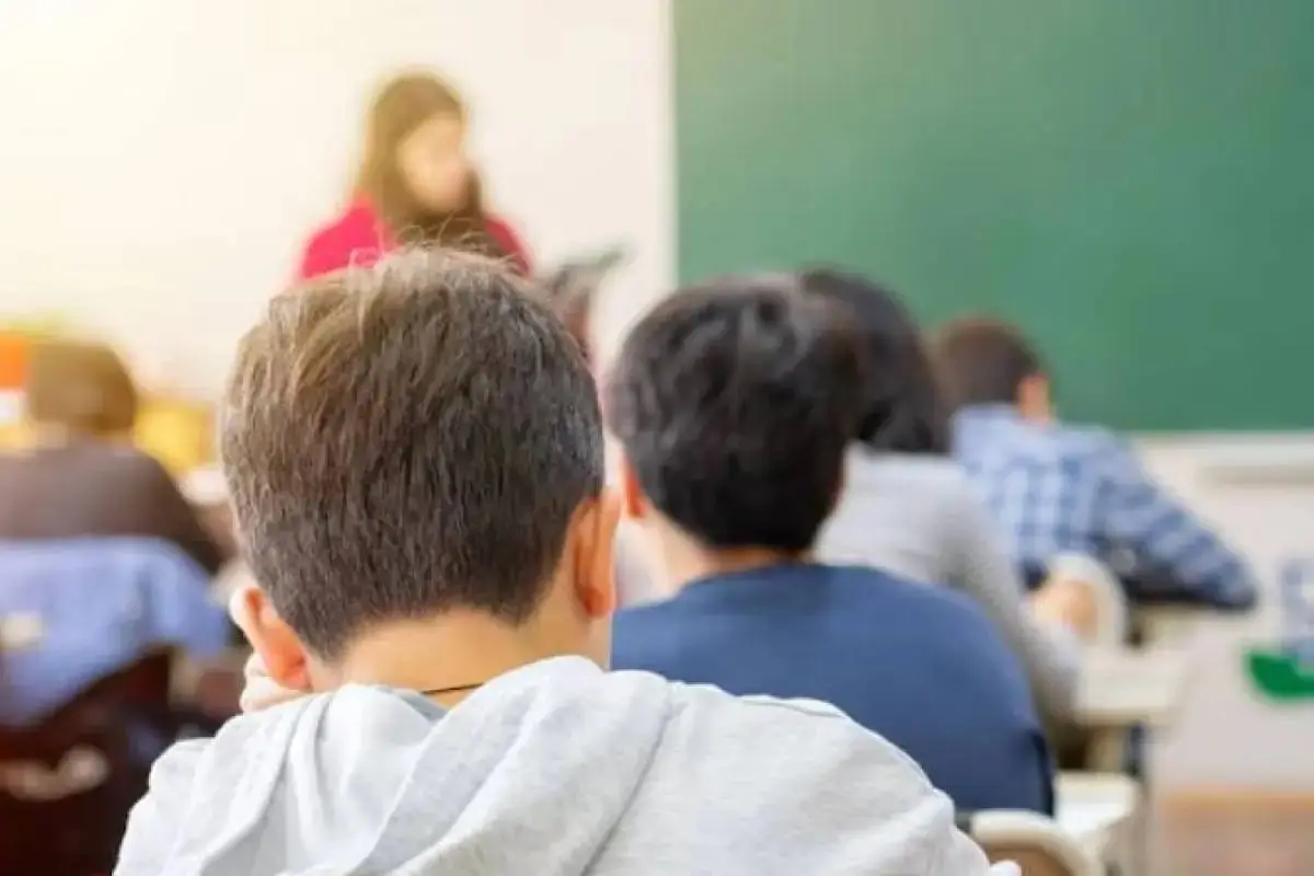 Ministerio de Educación fija el calendario de traslados e ingresos para el ciclo Sierra-Galápagos