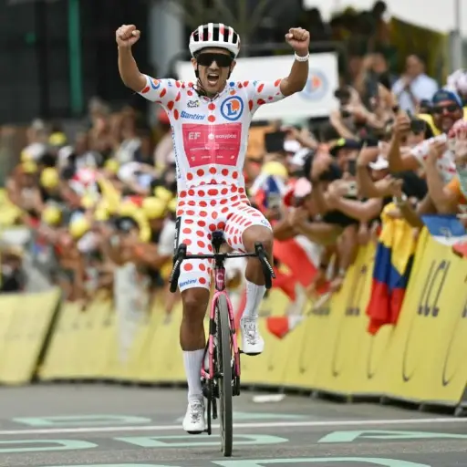 ¡Orgullo sudamericano! El histórico hito que logró Richard Carapaz en el Tour de Francia y que hace celebrar a Ecuador 