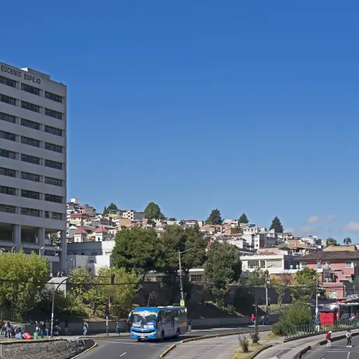 Obras en la avenida 12 de Octubre se extenderán durante 70 días en Quito