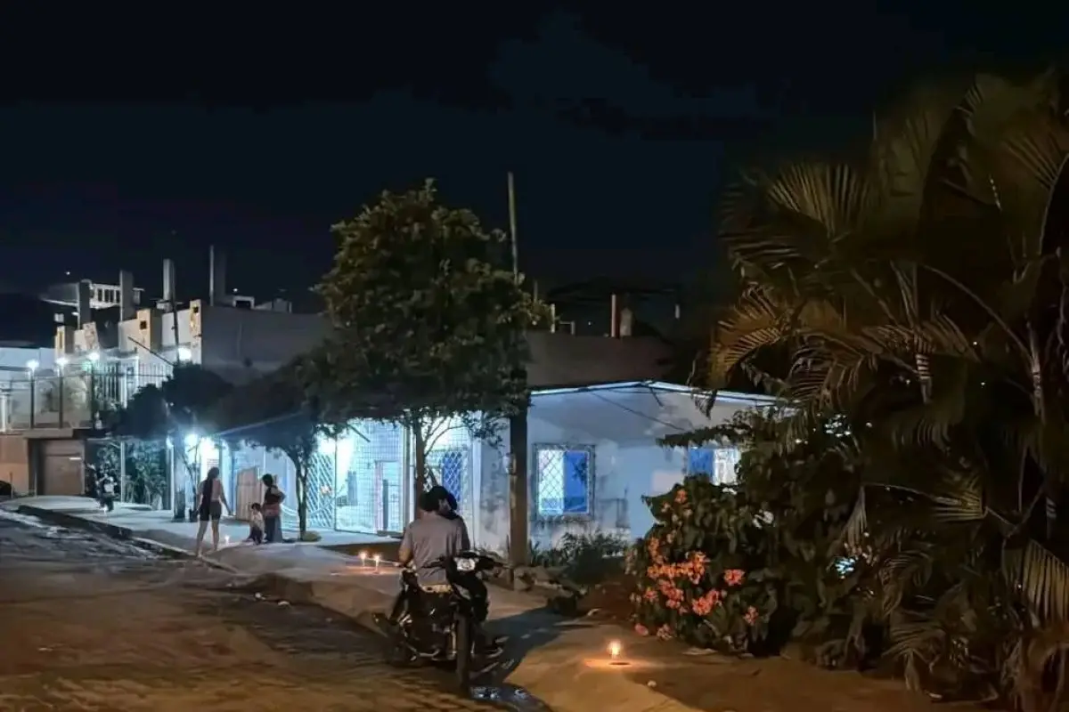 El Carmen respondió con velas y oraciones después de un fin de semana marcado por la violencia