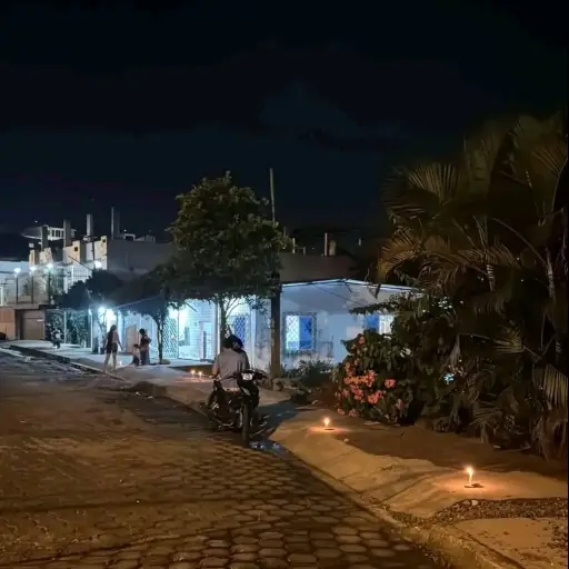 El Carmen respondió con velas y oraciones después de un fin de semana marcado por la violencia