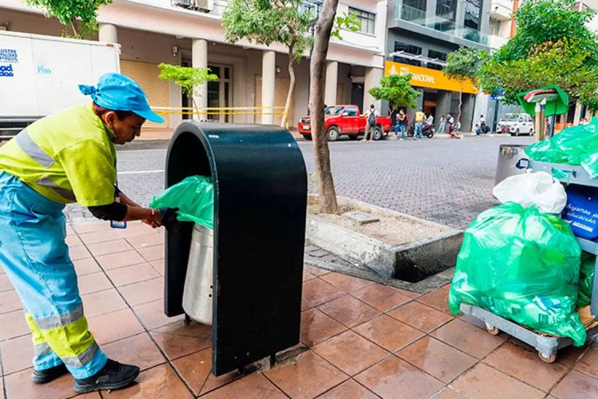 Operativo especial de limpieza recolectó 600 toneladas de residuos, Municipio de Guayaquil