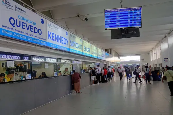 Desde la terminal terrestre de Santo Domingo se confirmó que no hay alza de pasajes. ,Diario Centro