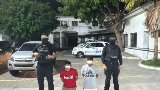   Policía en el distrito Manta, detuvo a extorsionadores que amenazaban con videos y exigían 5 mil dólares a una comerciante  