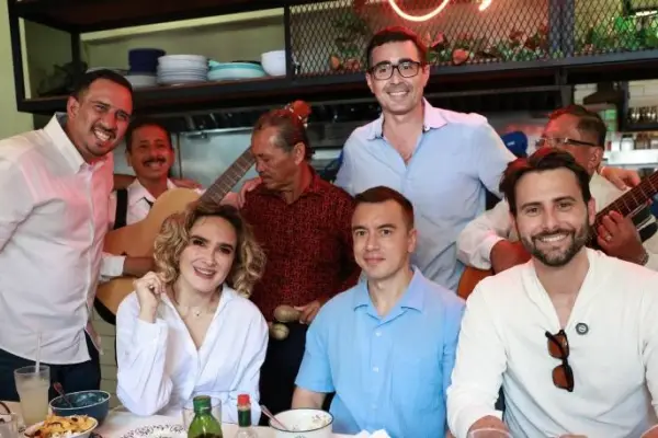 Presidente Noboa se reúne con aspirantes de su movimiento en el marco de los 491 años de Guayaquil. ,Redes Sociales de Daniel Noboa