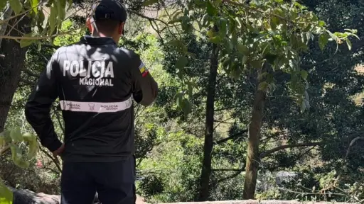Rescatistas intensifican el operativo de búsqueda de Lizeth Bunshi en el río Machángara
