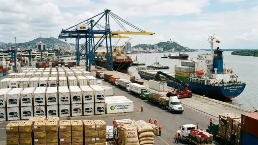 ¿Qué productos ecuatorianos se libraron del nuevo arancel del 10 % impuesto por Estados Unidos?