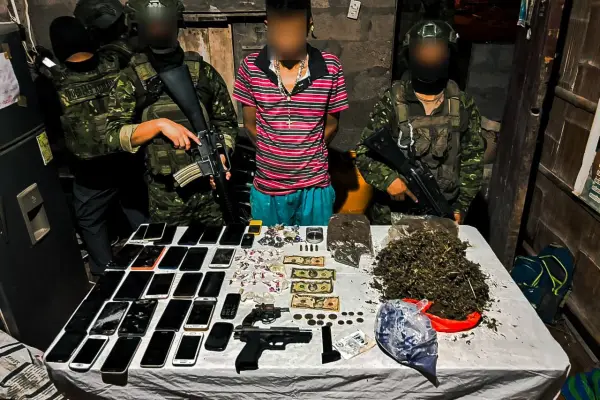 Operación de la Fuerza de Tarea Conjunta Manabí deja un detenido y evidencias incautadas en Portoviejo
