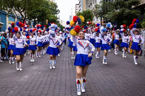 Guayaquil  vivió una de las jornadas cívicas más multitudinarias ,Municipio de Guayaquil