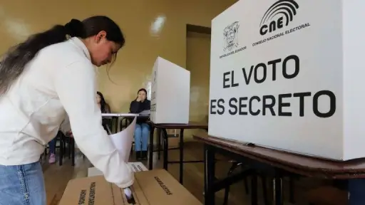 CNE designa la Junta Provincial Electoral de Santo Domingo para los comicios de 2027