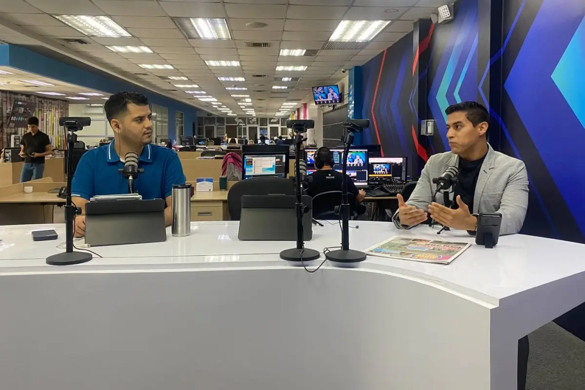 Derinson Romo, gerente de la Reconstrucción, durante la entrevista en Manavisión Plus, este miércoles 22 de julio del 2026., El Diario.
