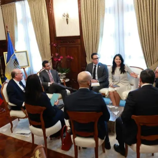 Ecuador podría acceder a 10.500 millones de dólares: estos son los sectores que recibirán apoyo