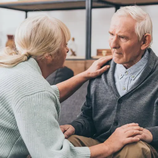 Un análisis de sangre permite estimar el riesgo de Alzheimer en personas sanas hasta una década antes, según un estudio
