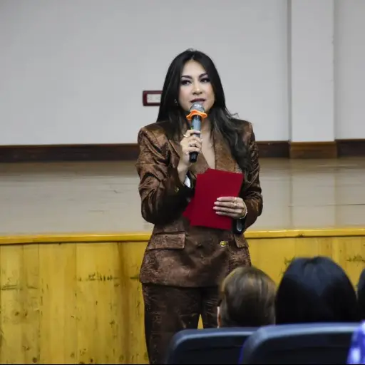 Universidad San Gregorio de Portoviejo impartió conferencia sobre el papel de la comunicación frente a la IA