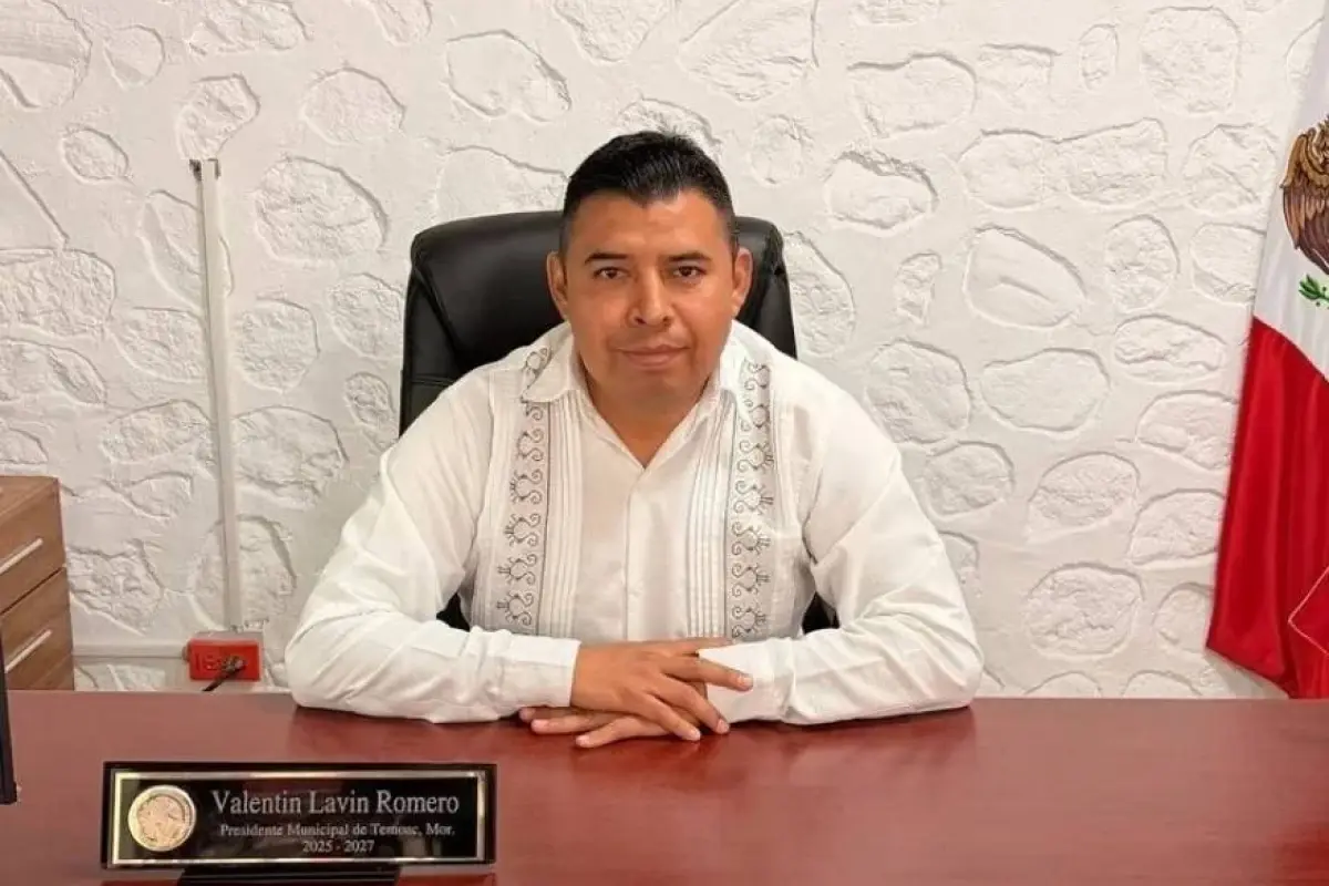 Valentín Lavín Romero, alcalde de Temoac, fue asesinado a balazos dentro del edificio municipal., Foto: Agencias