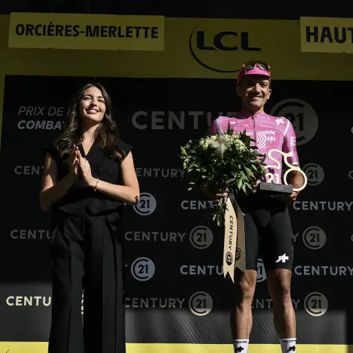 Richard Carapaz desata una ola de elogios tras su triunfo en el Tour de Francia