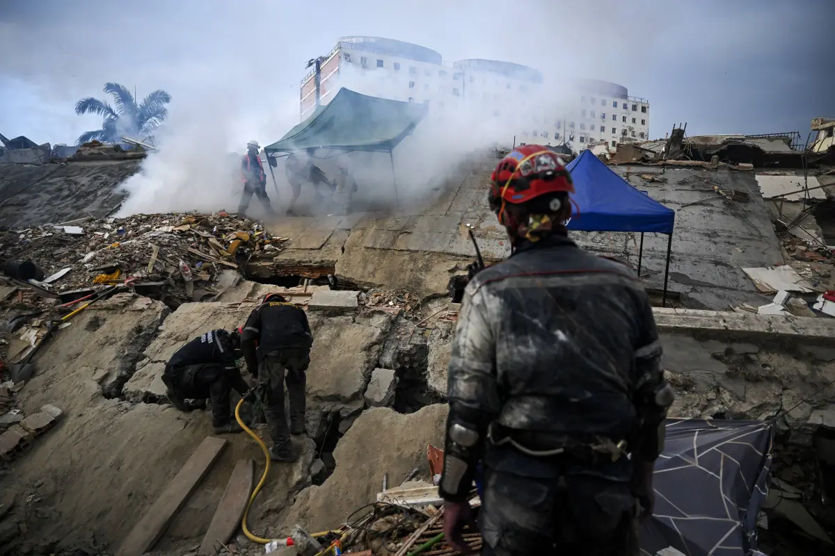 El número de fallecidos en los potentes terremotos que azotaron Venezuela el mes pasado ascendió a 5.278, según cifras oficiales actualizadas el 20 de julio de 2026., JUAN BARRETO / AFP