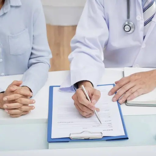 ¿El Ministerio de Salud de Ecuador está contratando personal de forma directa? Esto anunció la cartera de Estado