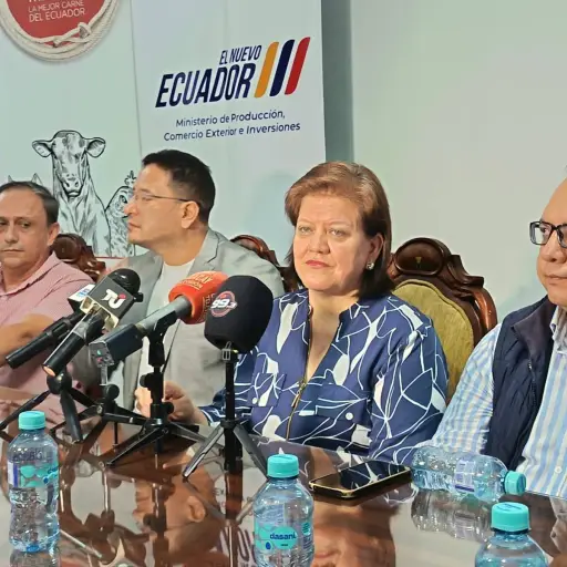 “Del gancho al frío” busca profesionalizar la comercialización de carne en Santo Domingo