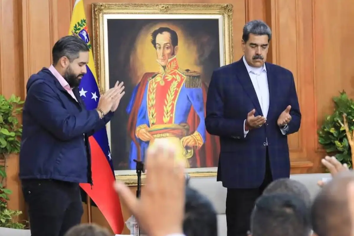 Nicolás Maduro Guerra (izq) junto a su padre Nicolás, quien está preso en Estados Unidos., Foto: Agencias