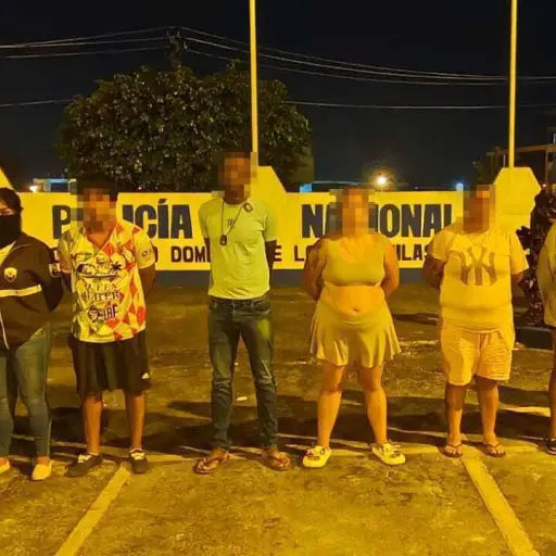 Santo Domingo: Lo que encontraron dentro de un taxi llevó a la captura de cinco presuntos integrantes de un GDO
