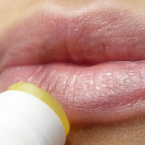¿Labios secos y partidos?: Las razones reales detrás de este molesto problema