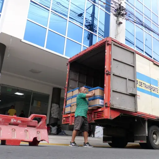 Inicia la mudanza del IESS a nuevo edificio en Portoviejo, previo a su inauguración