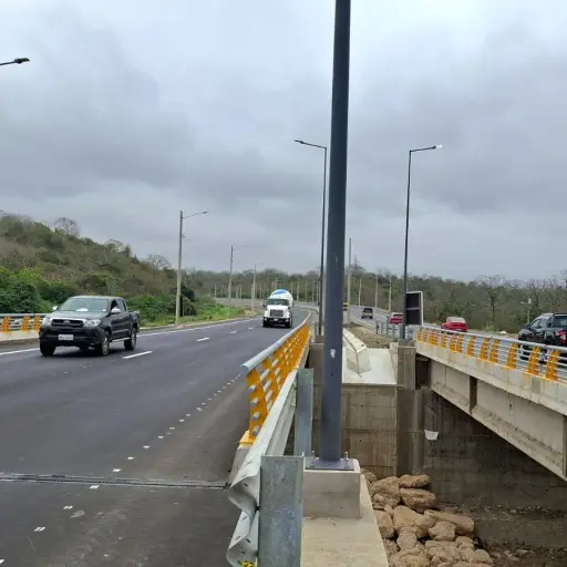 La espera duró 4 años y 8 meses: el puente Quimís ya está habilitado