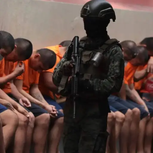 Plan Nacional de Seguridad Integral redefine el futuro de las cárceles y fija la salida gradual de los militares
