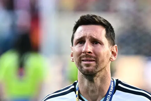 Messi llorando porque no pudo quedar nuevamente campeón del mundo. ,PAUL ELLIS / AFP