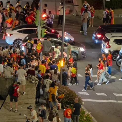 Dos muertos, 86 heridos y más de doce detenidos dejan las celebraciones en España, tras obtener el Mundial de Fútbol