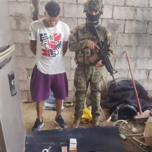 En un operativo detienen a un hombre y decomisan droga en Flor de Bastión, Guayaquil