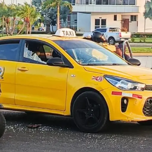 Un hombre salió de la cárcel, tomó un taxi y lo asesinaron a tiros frente al ECU-911 en Machala