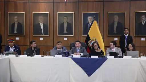 Comisión de Fiscalización concluye sesión sobre enjuiciamiento político a Inés Manzano