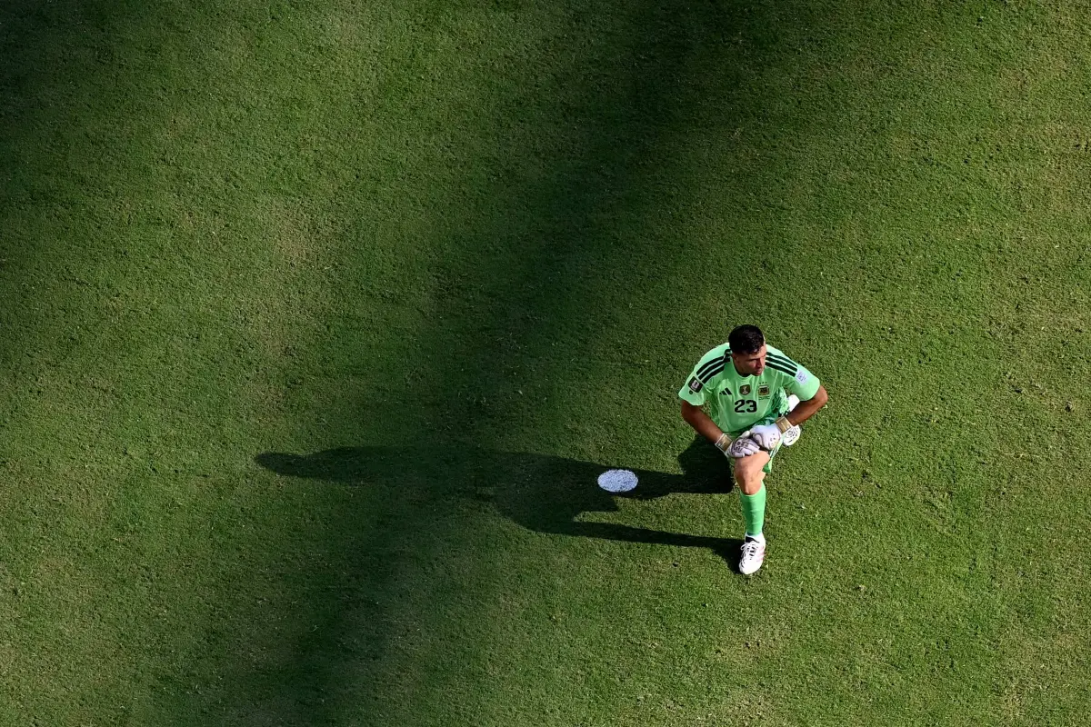 Emiliano Martínez durante la final que perdió Argentina (1-0) ante España., JEWEL SAMAD / AFP