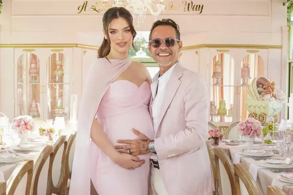 Marc Anthony y Nadia Ferreira se casaron en 2022.