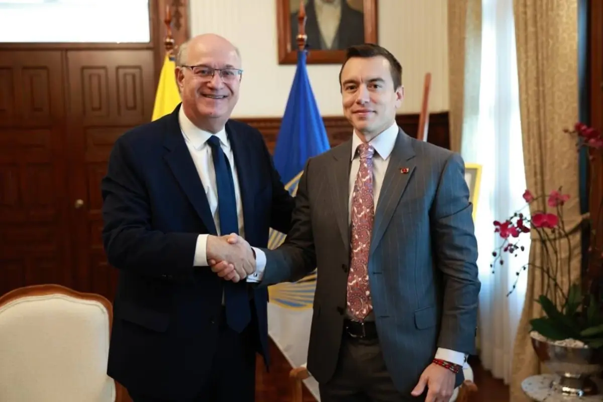 Ilan Goldfajn, presidente del BID, junto al jefe de Estado ecuatoriano, Daniel Noboa., X: @Presidencia_Ec